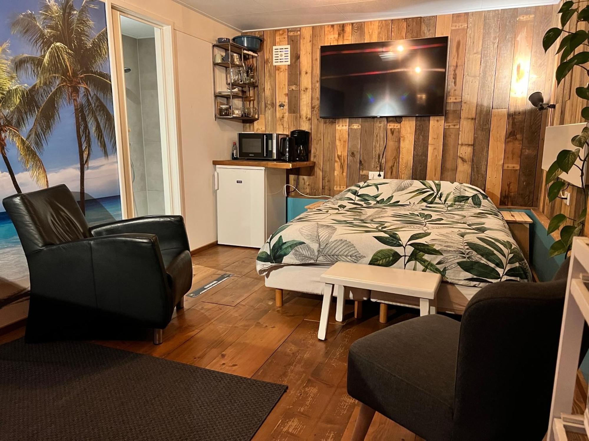 Beach House Met Badkamer, Boxspring & Airco Schoonebeek Exterior foto